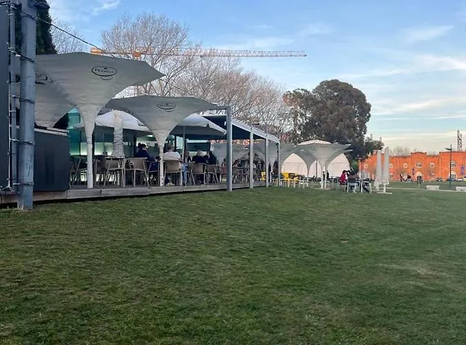 Jasmin Al アヴェイロ